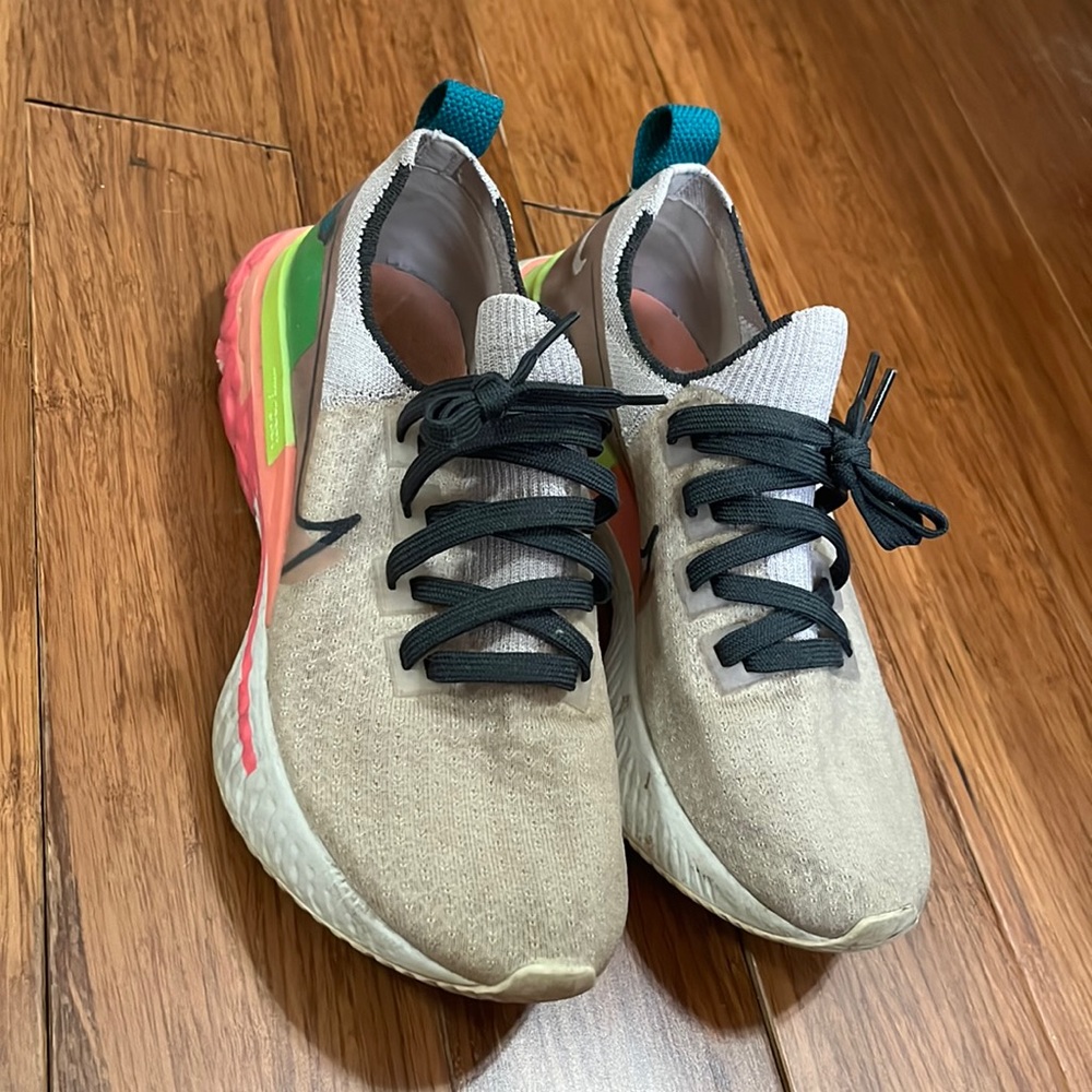 Loved- Nike react infinity women’s size 7.5